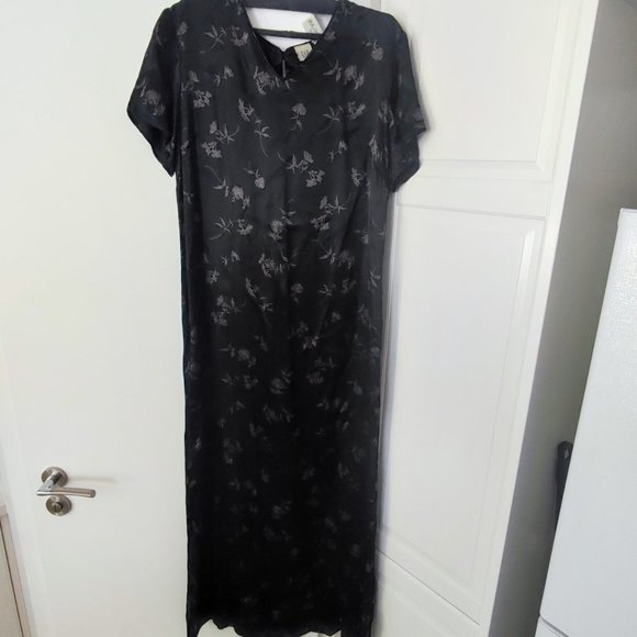 GAP Maxi Dress black with beige floral design woman's size 10 - Picture 4 of 9